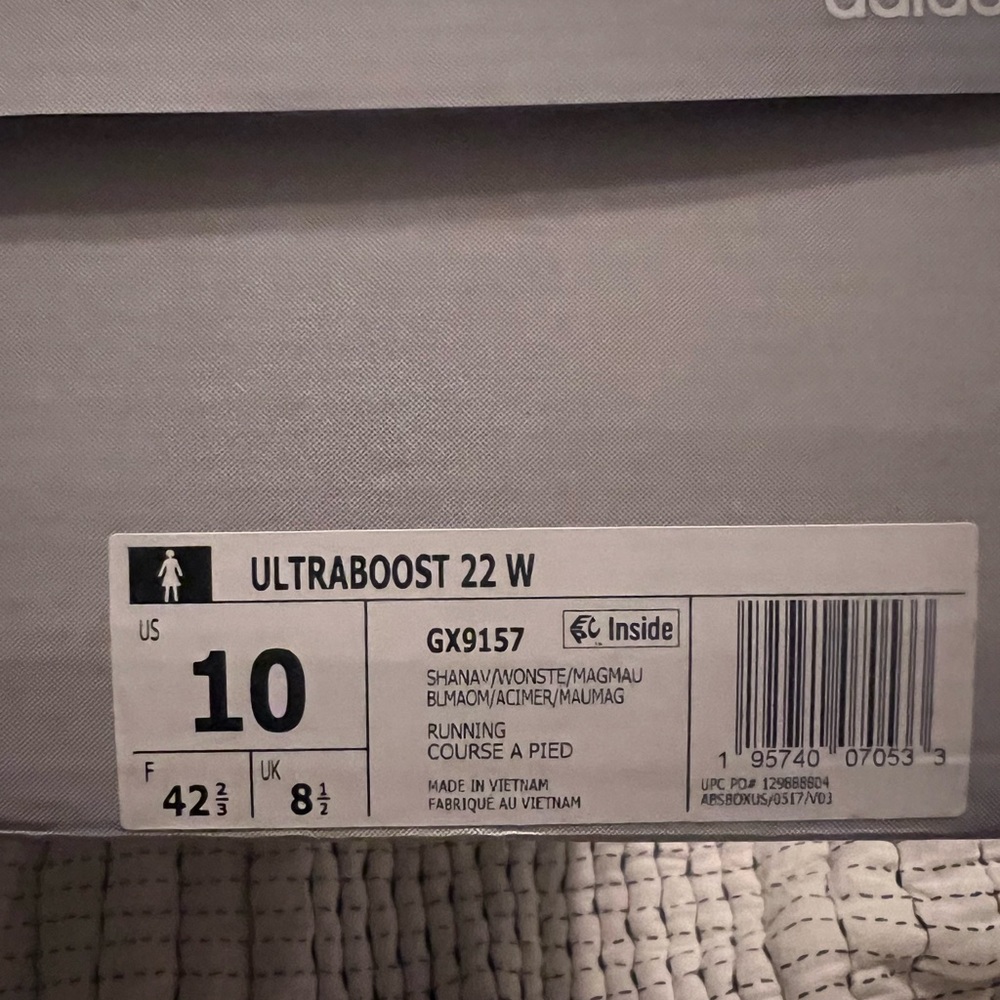 Adidas Ultraboost Dark Blue and denim - Picture 9 of 10